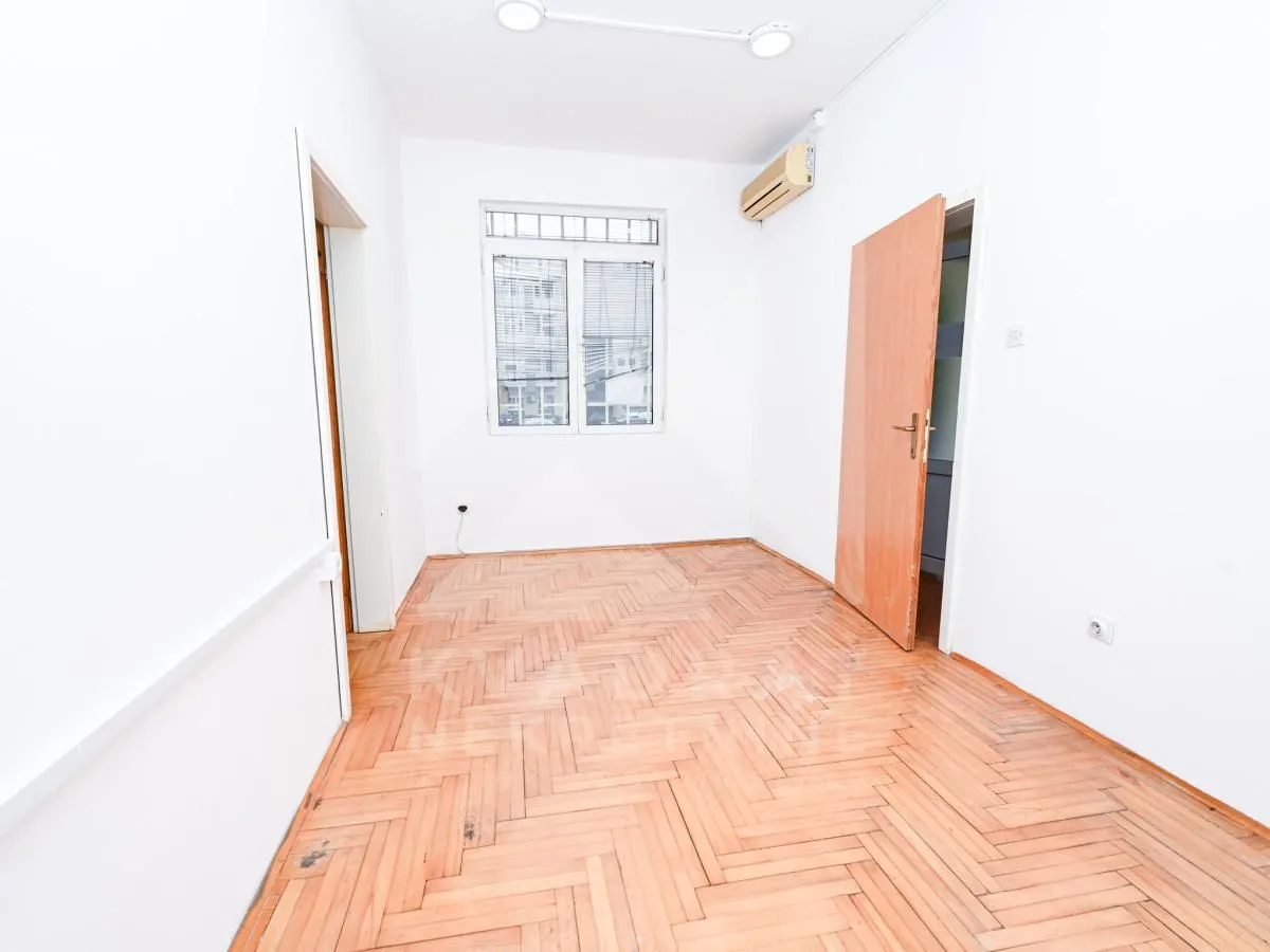 Sale, office space, 143m², Centar, Podgorica