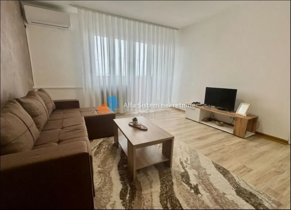 Rent, three bedroom apartment, 70m², Savski Venac, Beograd