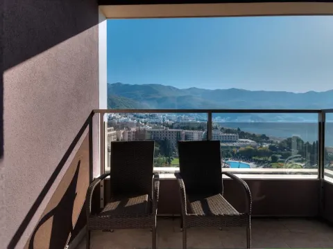 Sale, three bedroom apartment, 149m², Budva, Crna Gora - image 14