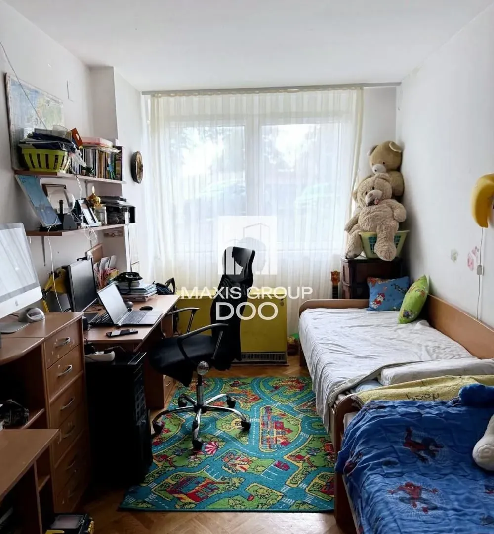 Sale, three bedroom apartment, 71m², Brace Jerković, Voždovac Sve Podlokacije