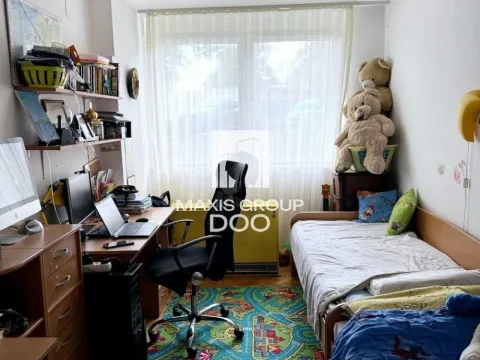 Sale, three bedroom apartment, 71m², Brace Jerković, Voždovac Sve Podlokacije - image 9
