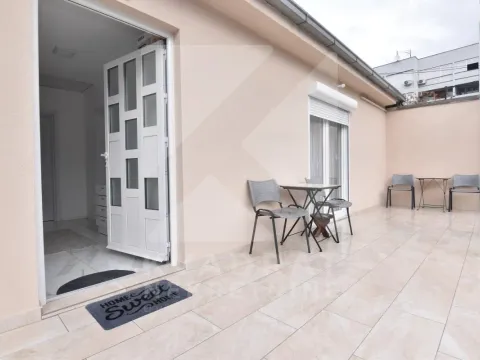 Izdavanje, kuća, 81m², Gintaš, Podgorica - image 16