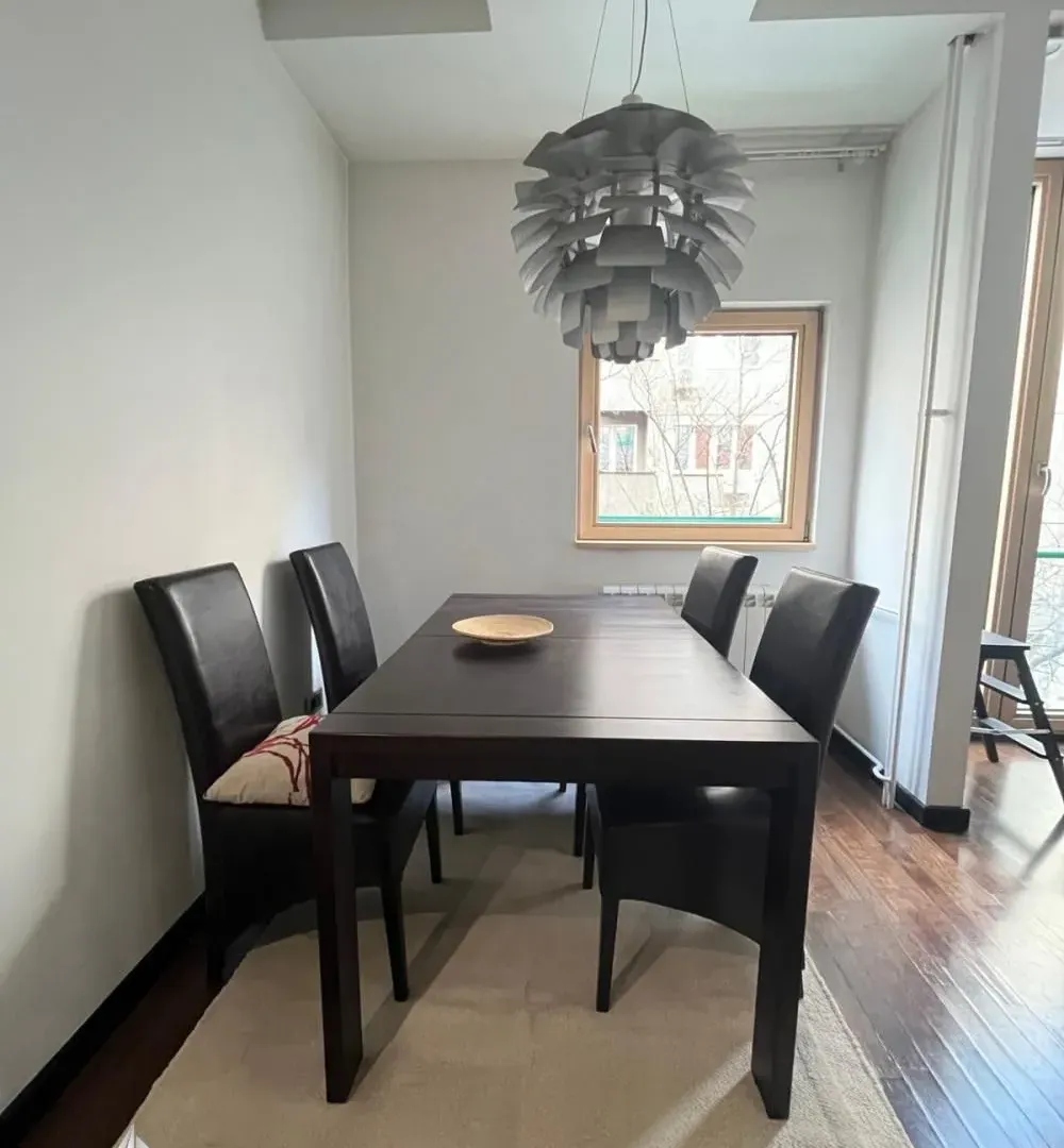 Rent, four bedroom apartment, 87m², Stari Grad, Beograd