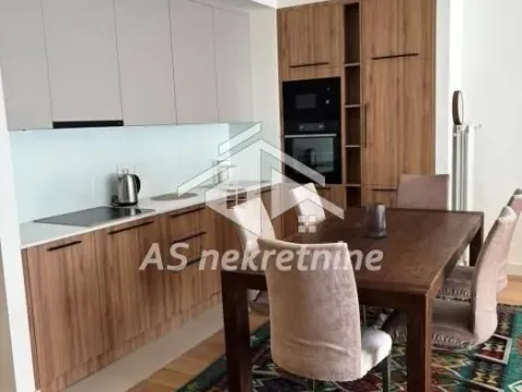 Izdavanje, trosoban stan, 80m², Savski Venac, Beograd - image 5