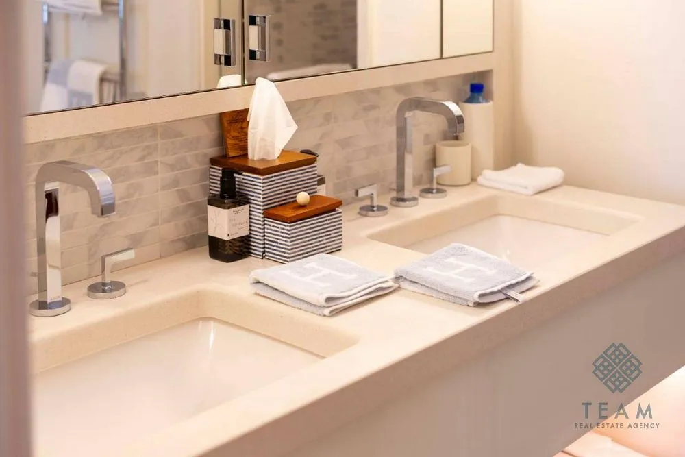 Sale, one bedroom apartment, 81m², Porto Montenegro, Tivat