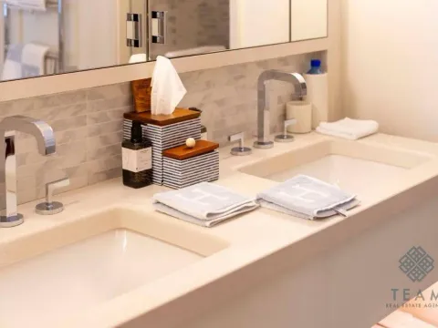 Prodaja, jednosoban stan, 81m², Porto Montenegro, Tivat - image 14