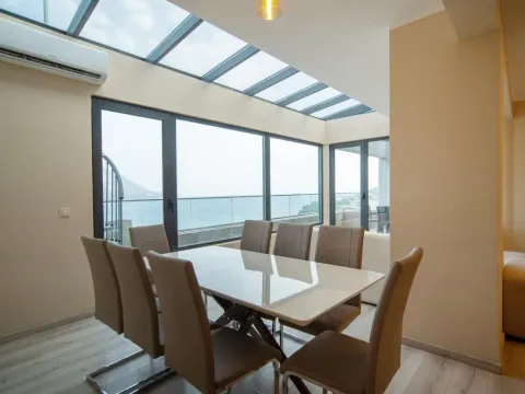 Prodaja, trosoban stan, 257m², Bečići, Budva - image 2