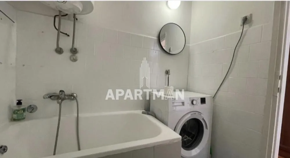 Prodaja, jednosoban stan, 33m², Banovo Brdo, Beograd