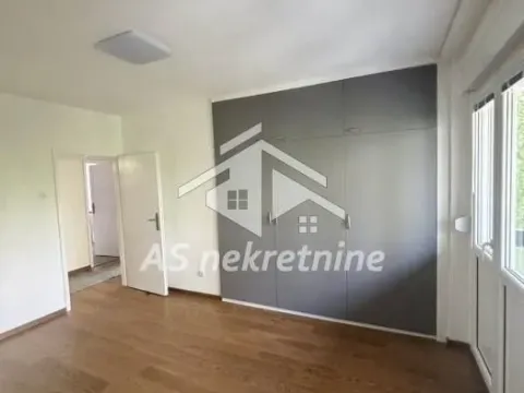 Rent, apartment, 66m², Južni Bulevar, Vračar Sve Podlokacije - image 9