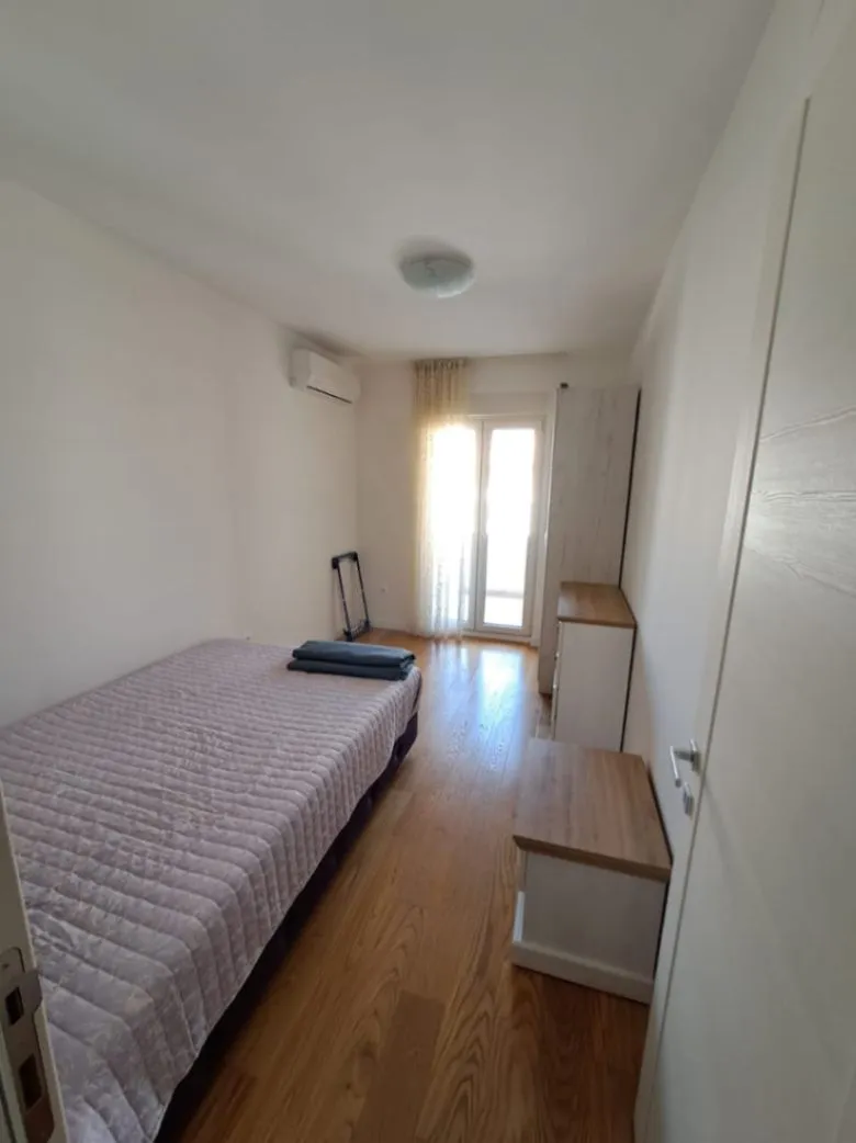 Rent, three bedroom apartment, 105m², Central Point, Podgorica