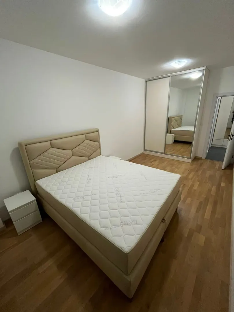 Izdavanje, jednosoban stan, 58m², Vezirov Most, Podgorica