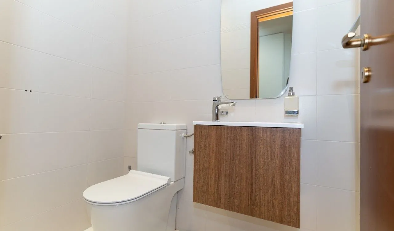 Izdavanje, trosoban stan, 200m², Gorica C, Podgorica