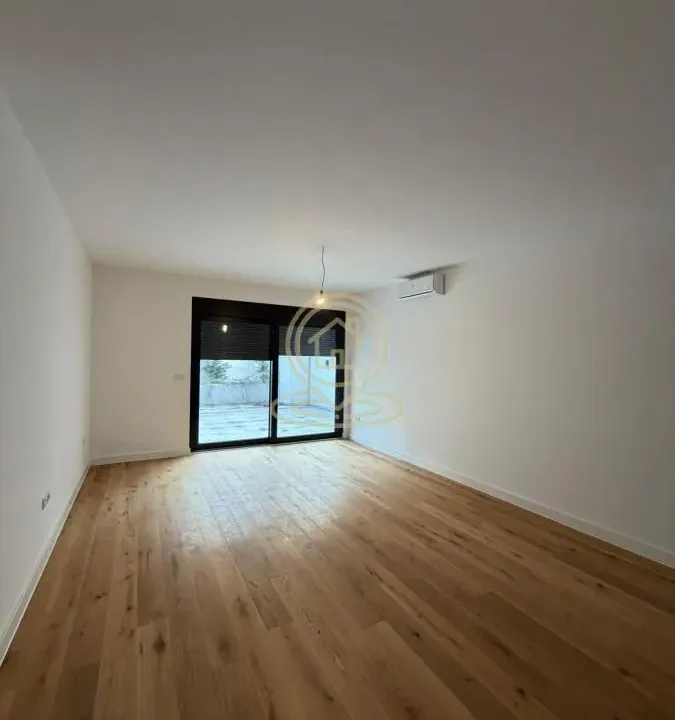 Rent, office space, 90m², Lekino Brdo, Voždovac Sve Podlokacije