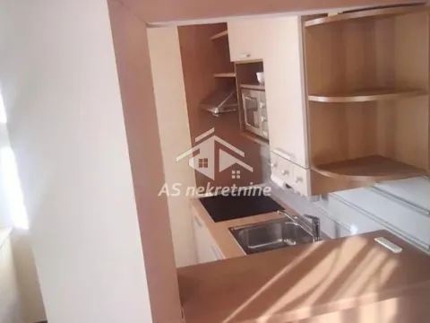 Rent, two bedroom apartment, 40m², Stari Grad, Beograd - image 8