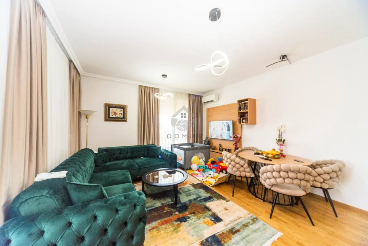 Prodaja, dvosoban stan, 68m², Stari Aerodrom, Podgorica