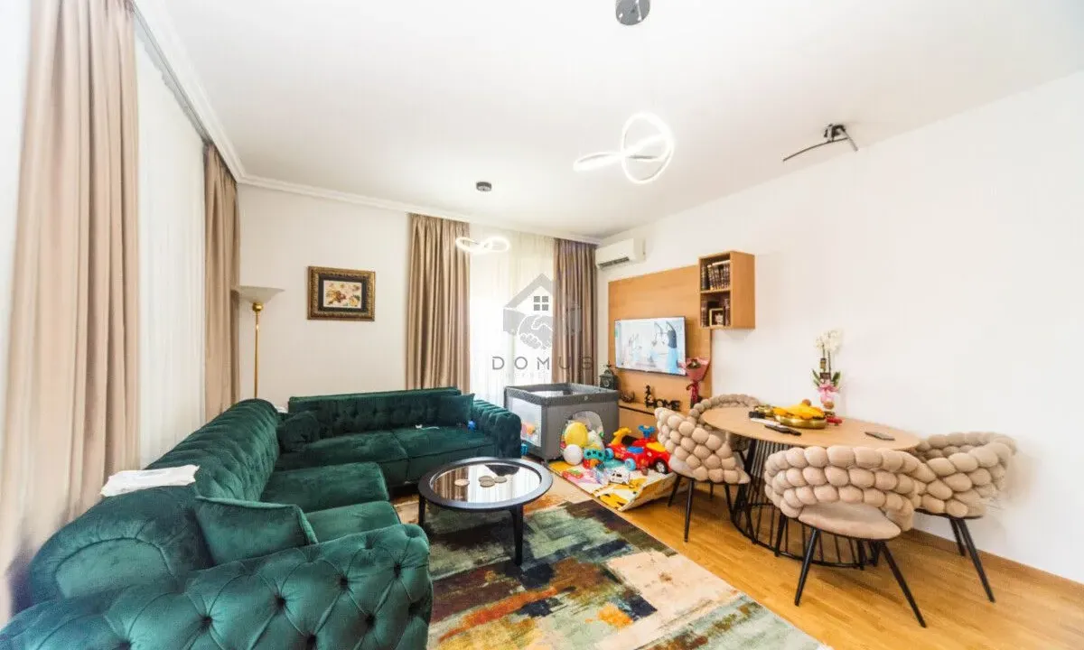 Prodaja, dvosoban stan, 68m², Stari Aerodrom, Podgorica