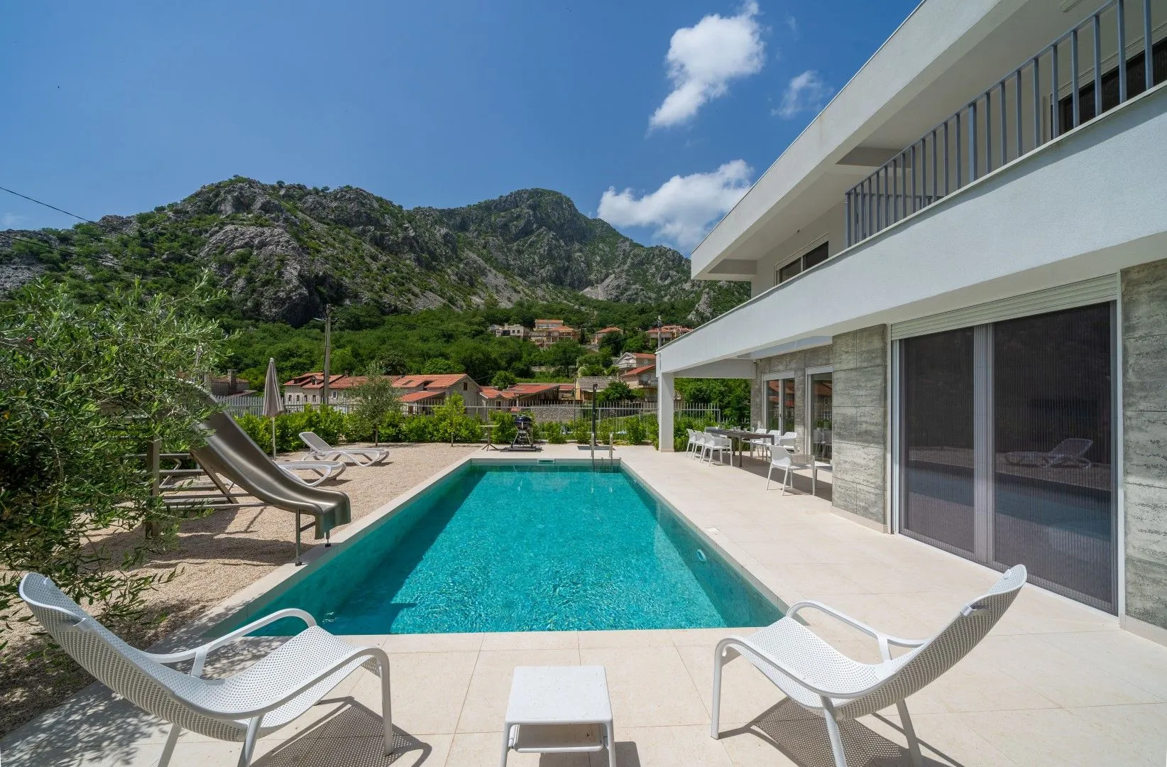 Sale, house, 249m², Orahovac, Kotor