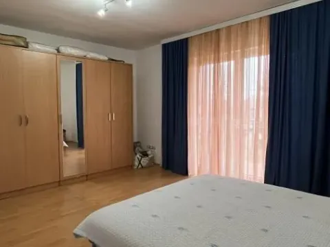 Prodaja, kuća, 240m², Kraljevo, Srbija - image 2