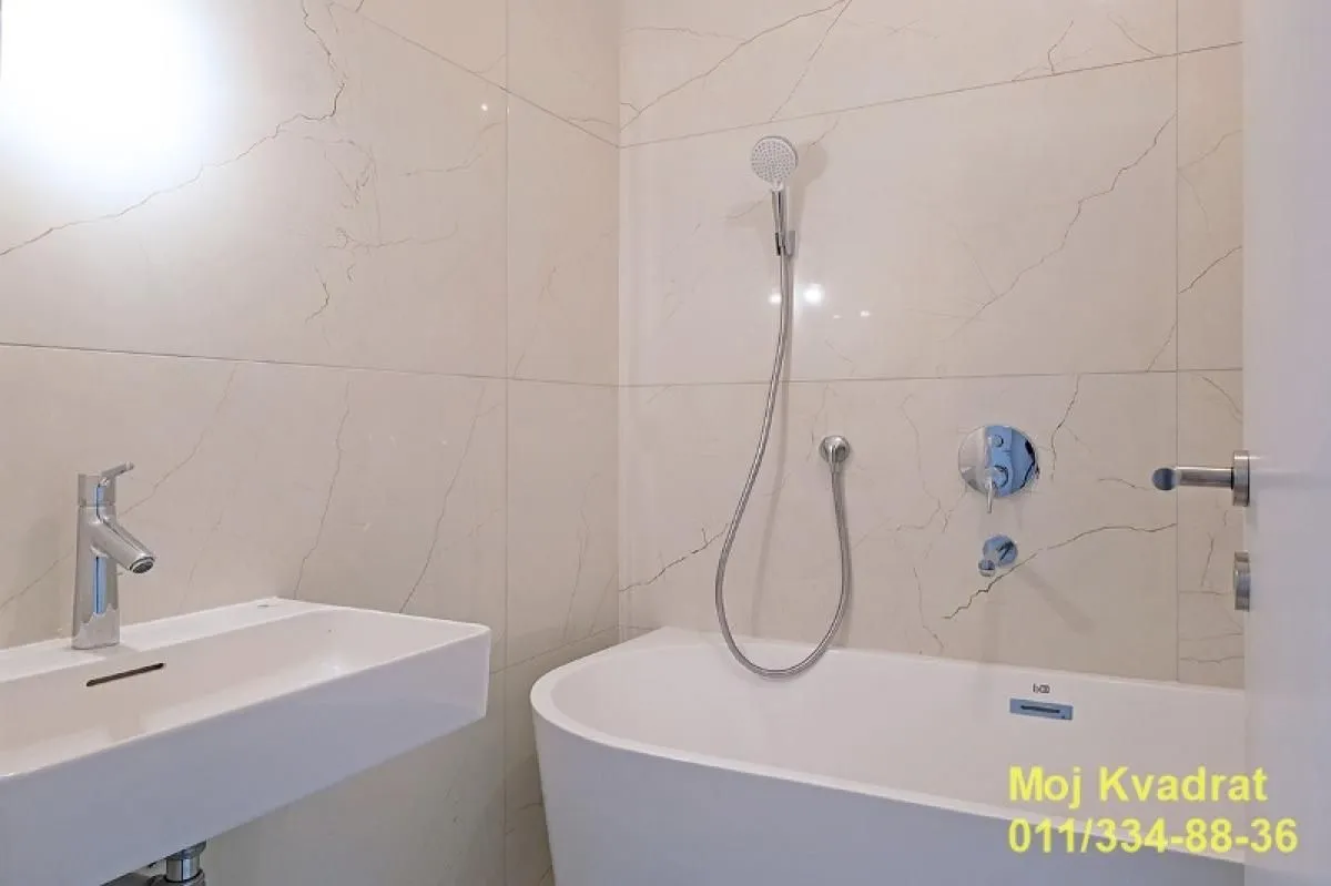 Prodaja, stan, 223m², Vračar Hram, Vračar Sve Podlokacije