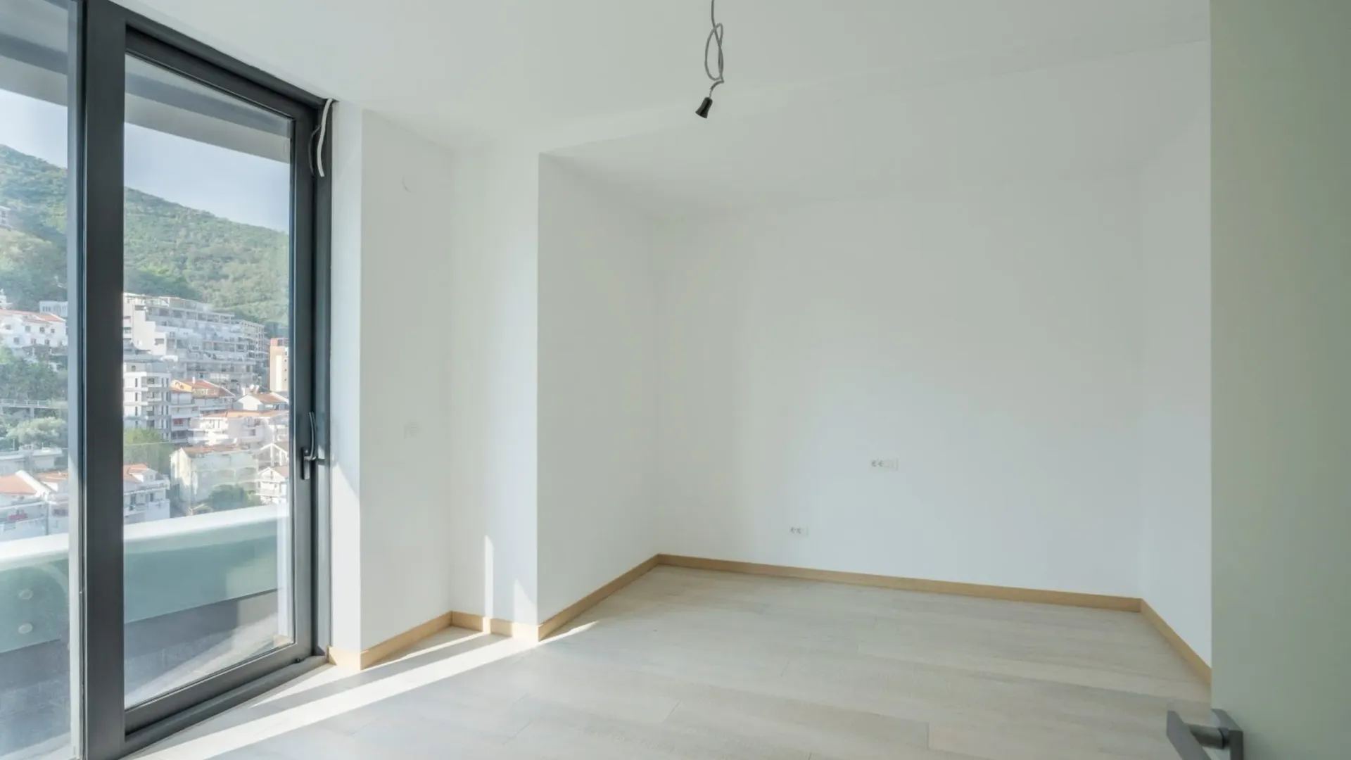 Sale, three bedroom apartment, 270m², Budva, Crna Gora