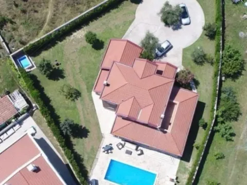 Rent, two bedroom apartment, 72m², City Kvart, Podgorica - image 11