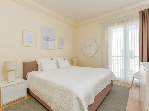 Izdavanje, dvosoban stan, 134m², Porto Montenegro, Tivat - image 16