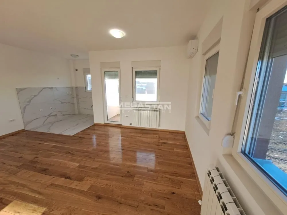 Prodaja, jednosoban stan, 45m², Borča 1, Borča Sve Podlokacije