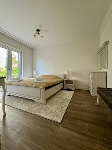 Prodaja, trosoban stan, 85m², Luštica, Tivat