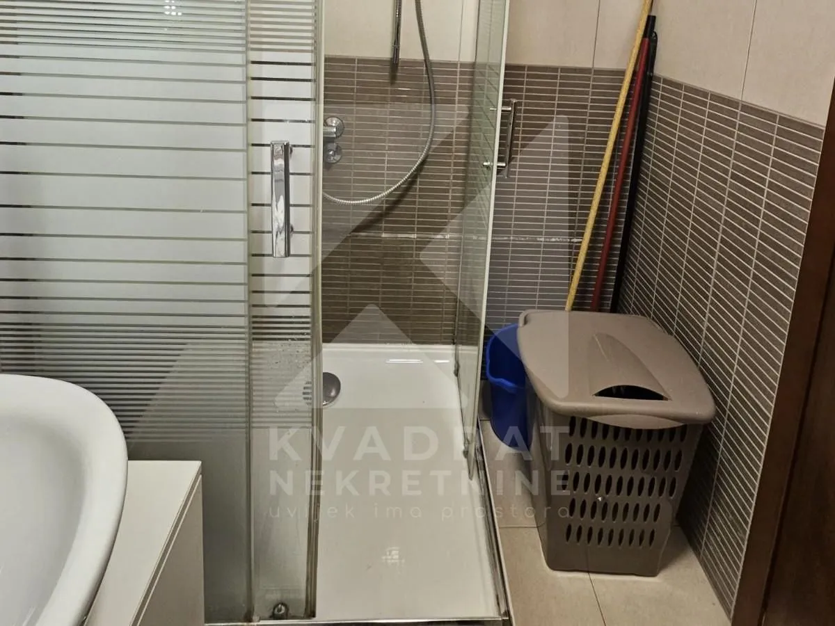 Rent, one bedroom apartment, 43m², Tološka šuma, Podgorica