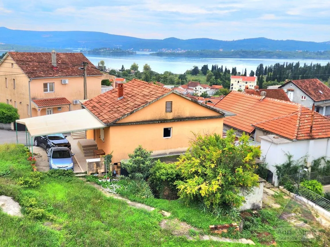 Prodaja, kuća, 168m², Marići, Tivat
