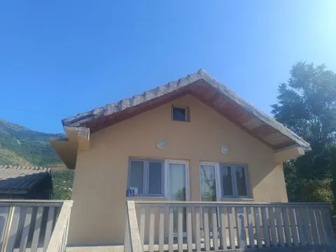 Izdavanje, dvosoban stan, 55m², Jošica, Herceg Novi - image 2