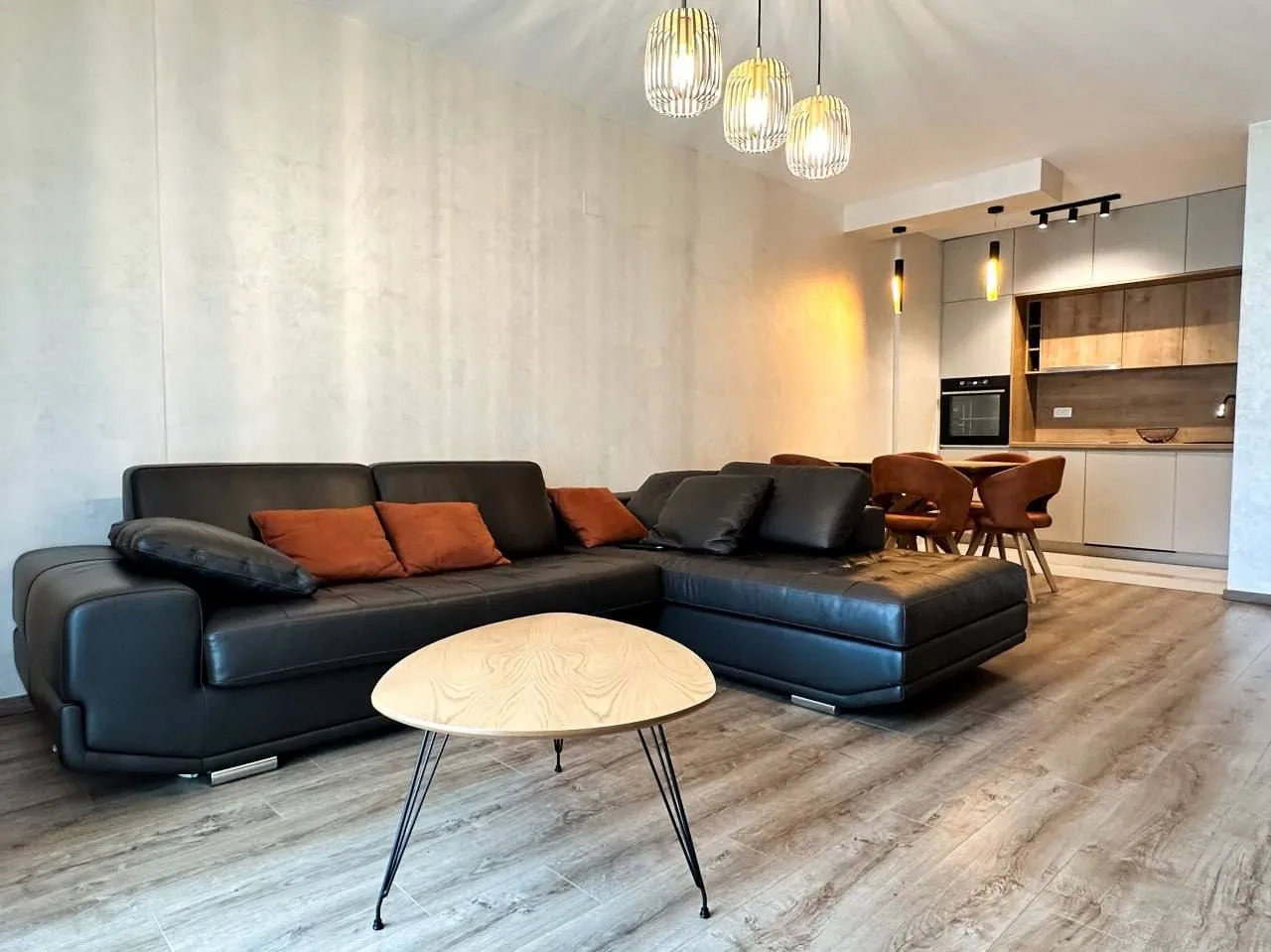 Rent, one bedroom apartment, 55m², Bečići, Budva