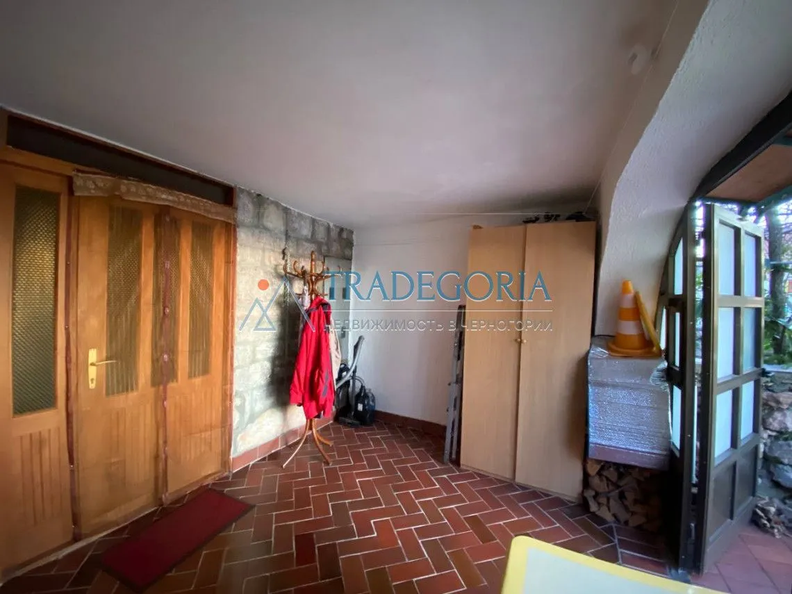 Prodaja, dvosoban stan, 104m², Pržno, Budva