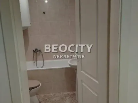 Sale, two bedroom apartment, 37m², Centar, Novi Sad - image 7