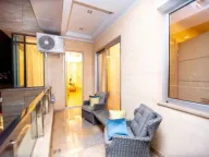 Izdavanje, dvosoban stan, 109m², Budva, Crna Gora - image 1