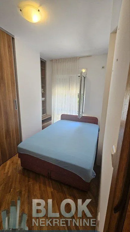 Rent, one bedroom apartment, 40m², Centar, Podgorica