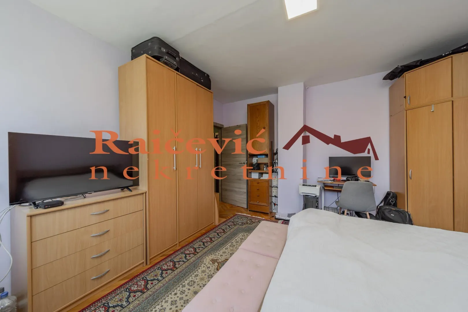 Prodaja, trosoban stan, 69m², Brace Jerković, Voždovac Sve Podlokacije