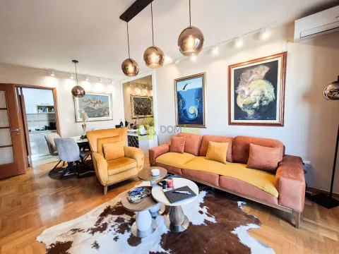 Prodaja, jednosoban stan, 56m², Preko Morače, Podgorica