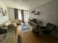 Prodaja, dvosoban stan, 70m², Stari Aerodrom, Podgorica - image 3