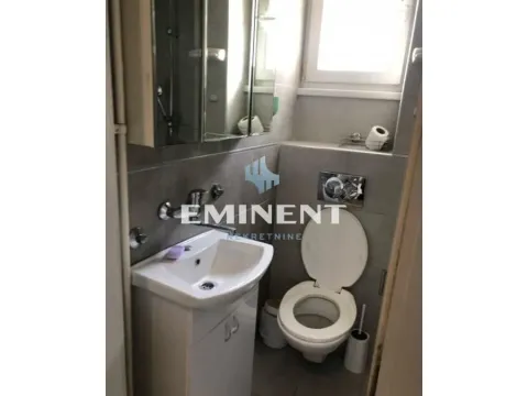 Izdavanje, stan, 32m², Stari Grad, Beograd - image 13