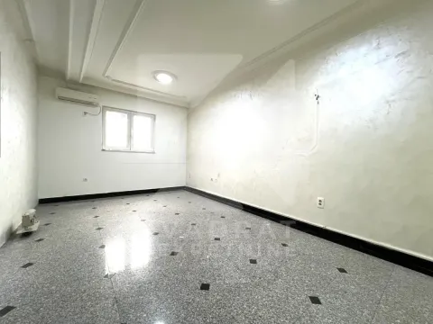 Rent, office space, 450m², Centar, Podgorica - image 13