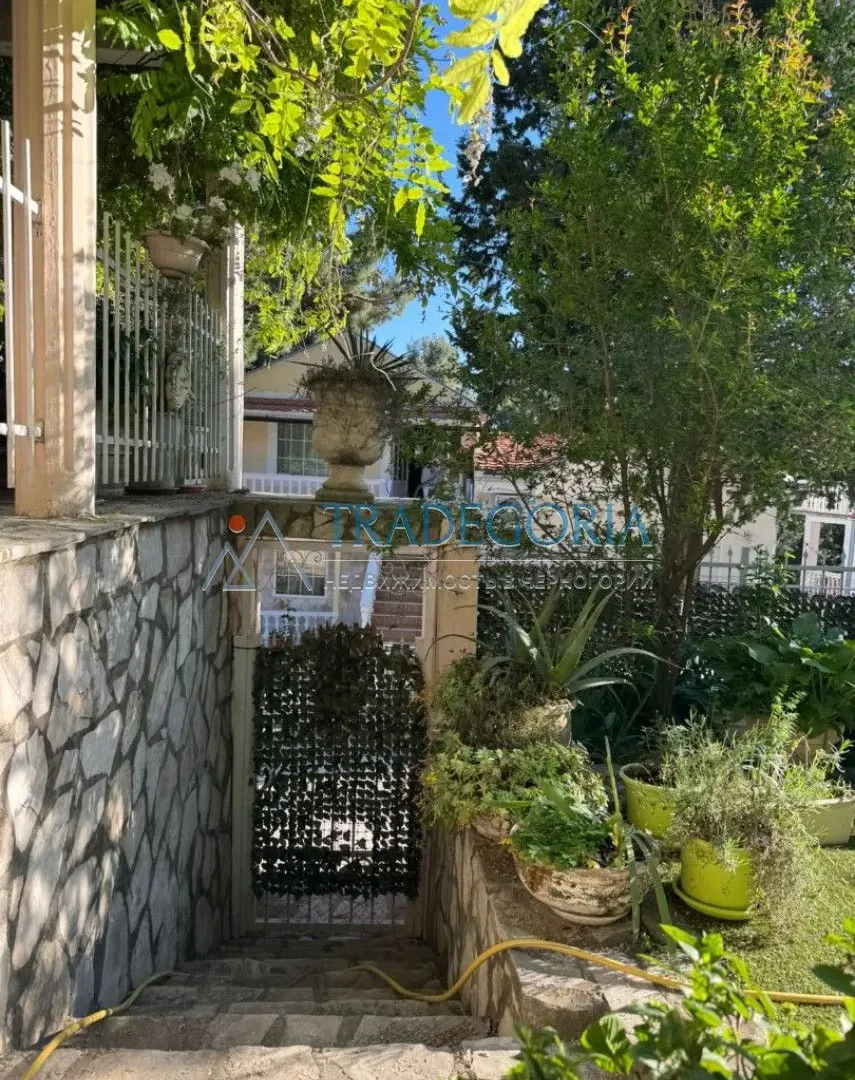 Prodaja, kuća, 302m², Bar, Crna Gora