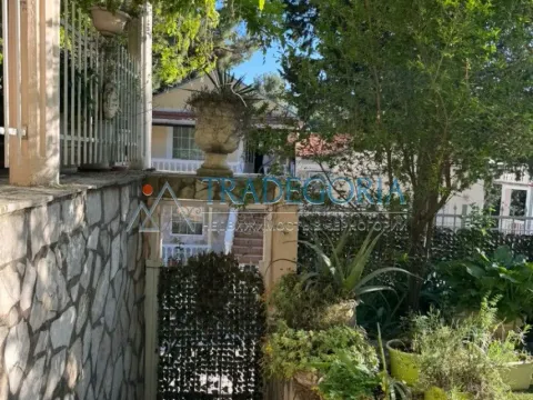 Prodaja, kuća, 302m², Bar, Crna Gora - image 4
