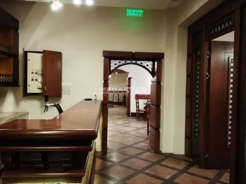 Izdavanje, ugostiteljski objekat, 550m², Čukarica, Beograd - image 11