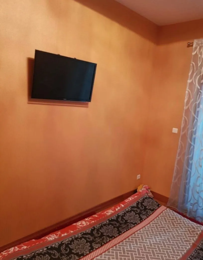 Izdavanje, jednosoban stan, 45m², Centar, Podgorica