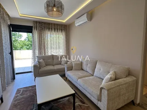 Rent, two bedroom apartment, 68m², Pobrežje, Podgorica - image 4