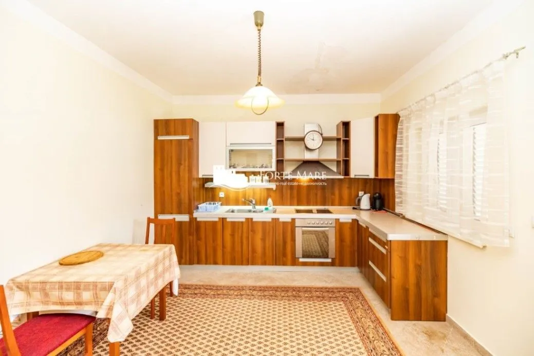 Prodaja, kuća, 225m², Kumbor, Herceg Novi