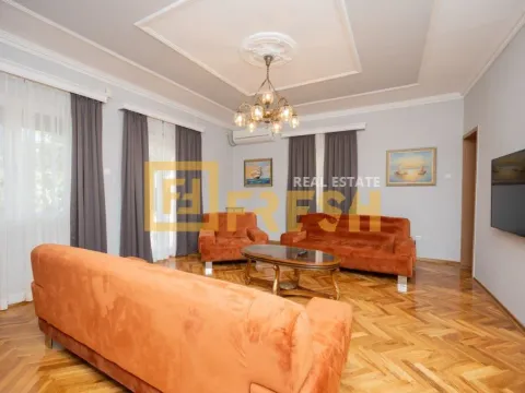 Izdavanje, kuća, 80m², Centar, Podgorica - image 3