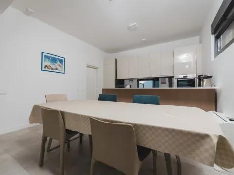 Sale, house, 669m², Strp, Kotor - image 38