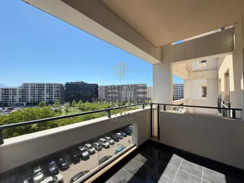 Rent, two bedroom apartment, 70m², Master Kvart, Podgorica - image 11